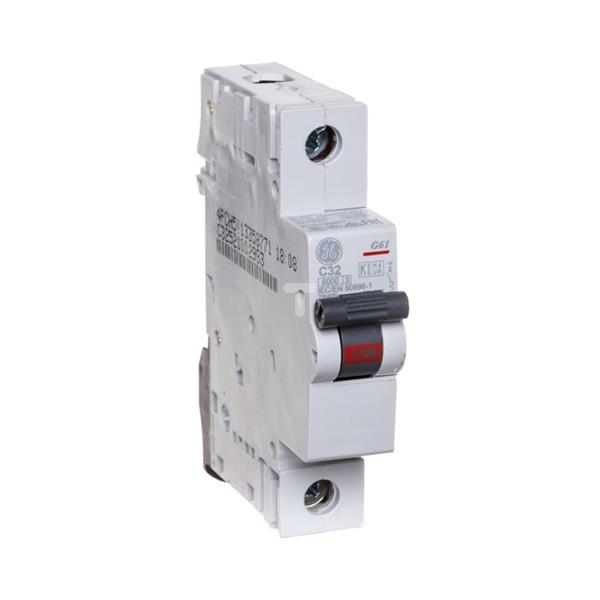 Wyłącznik nadprądowy 1P C 32A 6kA AC G61C32 674608