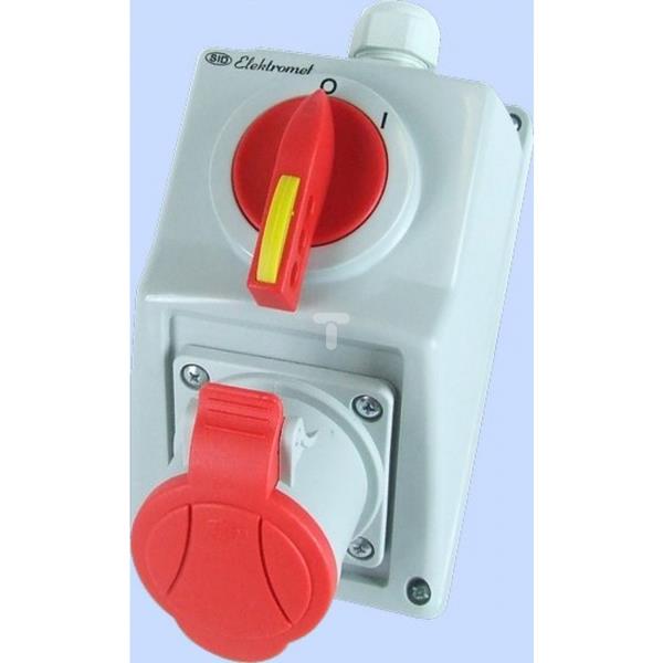 Zestaw instalacyjny z gniazdem 4P (0-I) 32A IP54 C32-18 974001