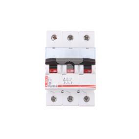 Wyłącznik nadprądowy 3P C 1A 6kA AC S303 TX3 403537