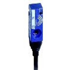 Czujnik indukcyjny XS7 8x22x8, PBT, Sn2,5mm, 12..24VDC, przew. 2m XS7J1A1NAL2