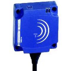 Czujnik indukcyjny XS8 40x40x15, PBT, Sn25mm, 12..24VDC, przew. 2m XS8C1A1NBL2