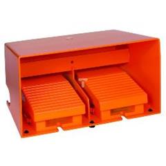 Podówjny Przełącznik nożny XPE-R, z osłoną, metallowy, pomarańcz.- 2NZ+2NO XPER3100D