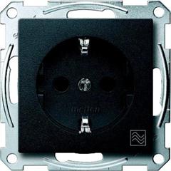 Gniazdo wtykowe SCHUKO z ozn. /kuch.mikrofal./ przesł., b.śrub., antracyt, Sys M MTN2356-0414