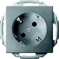 Gniazdo wtykowe SCHUKO 45° z przesłoną, zaciski bezśrubowe, aluminium, system M MTN2370-0460