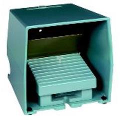 Łącznik nożny pojedynczy XPE-M, z osłoną, metalik, niebieski, 2NZ+2NO XPEM529