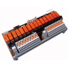Moduł przekaźnikowy wyjściowy z 16 przekaźnikami 24V DC 1z 704-5054