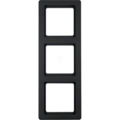 Berker Q.1 Ramka 3-krotna antracyt aksamit 10136086