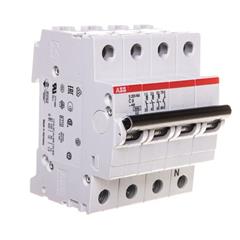 Wyłącznik nadprądowy 3P C 8A 6kA AC S203-C8 NA 2CDS253103R0084