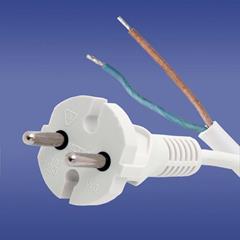 Przewód przyłączeniowy W-6 2x1,5 mm2 biały z wtyczką prostą 5m 51.959