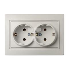 DOMO Gniazdo podwójne Schuko kompletne śrubowe 16A 250V kremowy 011270103 24799