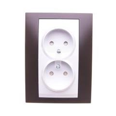 Unica Plus Gniazdo podwójne b/u z przesłoną umbra kakaowa MGU63.063.871