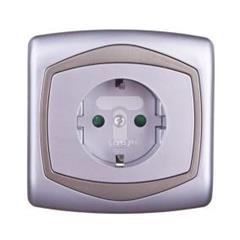 TON Gniazdo pojedyncze z uziemieniem schuko z przesłonami torów prądowych srebro + satyna GP-1CSP/18/16
