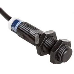 Czujnik indukcyjny M12 4mm 24-240V AC/DC PNP 1Z kabel 2m XS4P30PA370