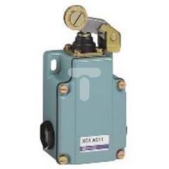 Łącznik krańcowy XC1-AC, dźw. z rolką, 1NC+1NO, załącz przed rozłączeniem XC1AC136