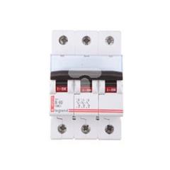 Wyłącznik nadprądowy 3P B 40A 6kA AC S303 TX3 403406