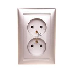 VALENA Gniazdo podwójne z/u 16A IP20 aluminium 770277