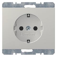 K.1 Gniazdo SCHUKO kremowe 47157002