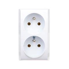 BIS Gniazdo podwójne z/u 16A IP20 z niezamienności faz białe GN-2BC/00