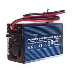 Przetwornica napięcia samochodowa 12V/230V 200W z portem USB 5V 800mA bezpiecznik 2x25A 1710000031 N0031