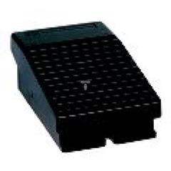 Wyłącznik nożny pojedynczy bez osłony czarny tworzywo 1Z 1R 1 krok XPEA110